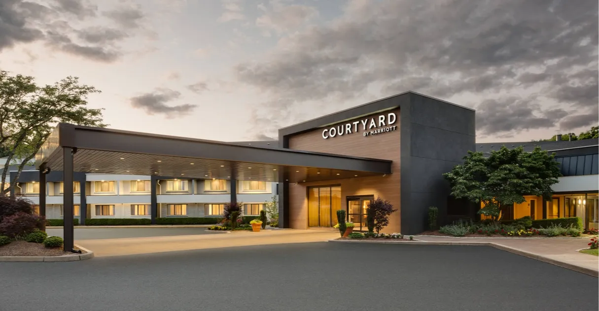 Courtyard by Marriott Franchising Informaton