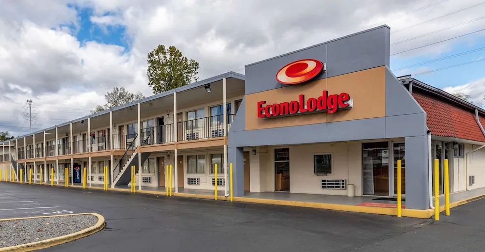 Econo Lodge Franchising Informaton