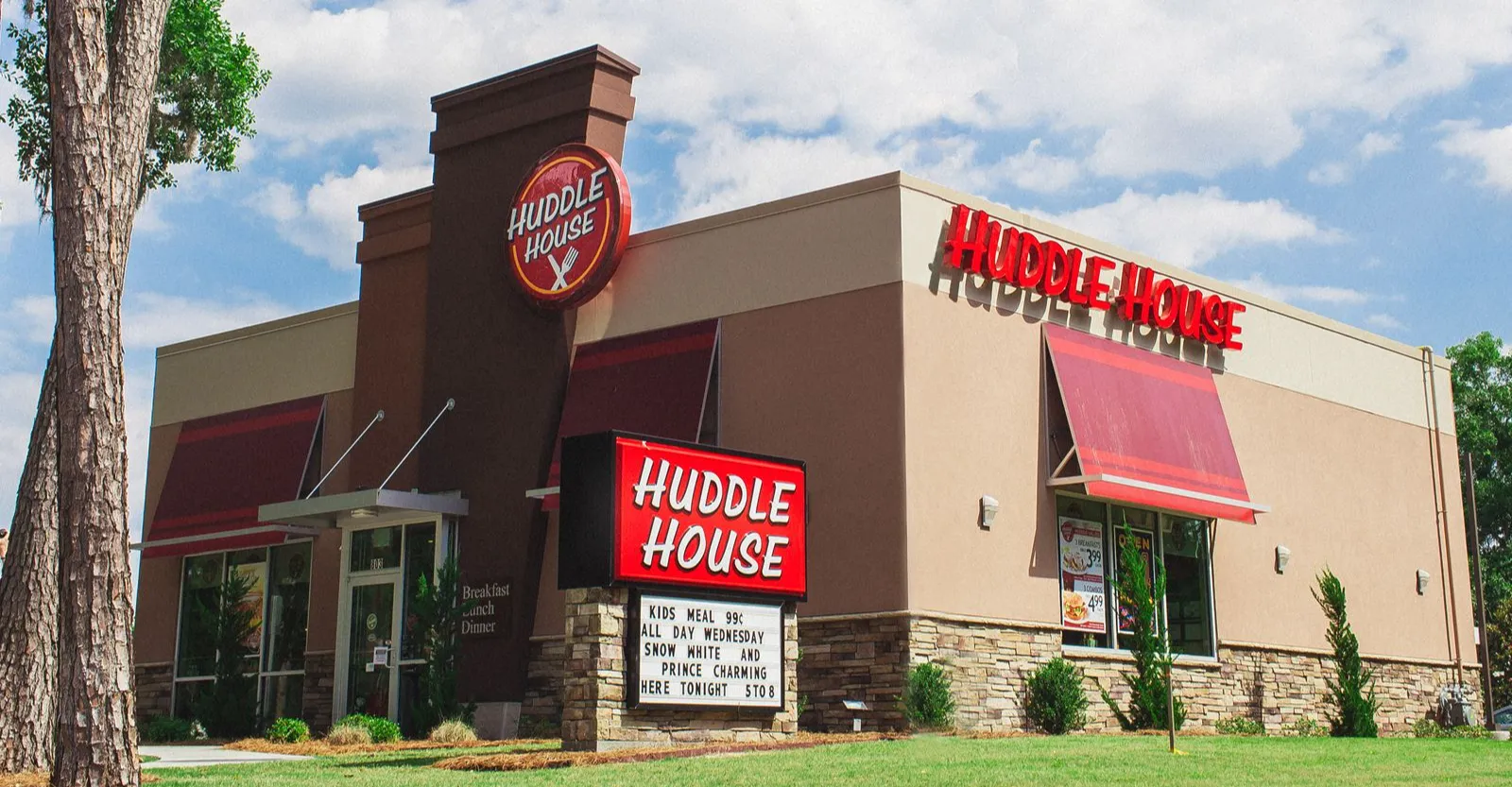 Huddle House Franchising Informaton